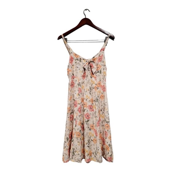 ASTR The Label :: Peach Floral Dress :: size S - Picture 2 of 2